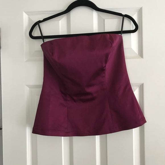 DKNY strapless magenta pink satin top size 6 fitted corset like - boning detail - Picture 2 of 5